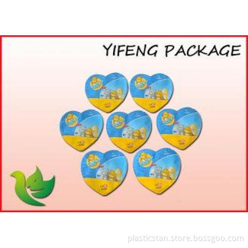 Heart Shape Custom Packaging Bags Snacks Vinyl Bag With Zip